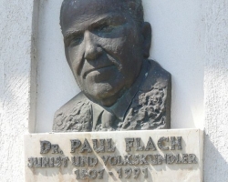 Vaskút-nagyközségi Paul Flach emléktáblája