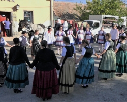 P1080487.JPG